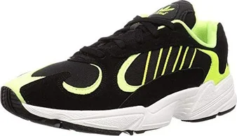 adidas Yung-1 core black/hi-res yellow