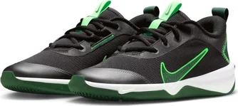 Nike Omni Multi-Court black/green strike/fir