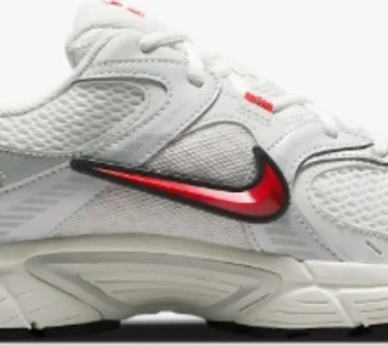 Nike V5 RNR summit white/Platinum tint/photon dust/fire red