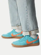 Nike Field General dusty cactus/Gum medium brown/safety Orange