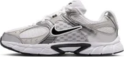 Nike V5 RNR white/vast grey/college grey/black