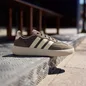 adidas Barreda Decode earth strata/warm vanilla/shadow brown