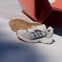 adidas Crazychaos 2000 off white/matte silver/legend ink