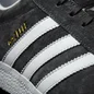adidas Gazelle solid grey/white/Gold met