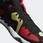 adidas Harden Step Back 2.0 core black/Gold metallic/scarlet