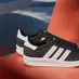 adidas Run 70s 2.0 core black/cloud white/Gum